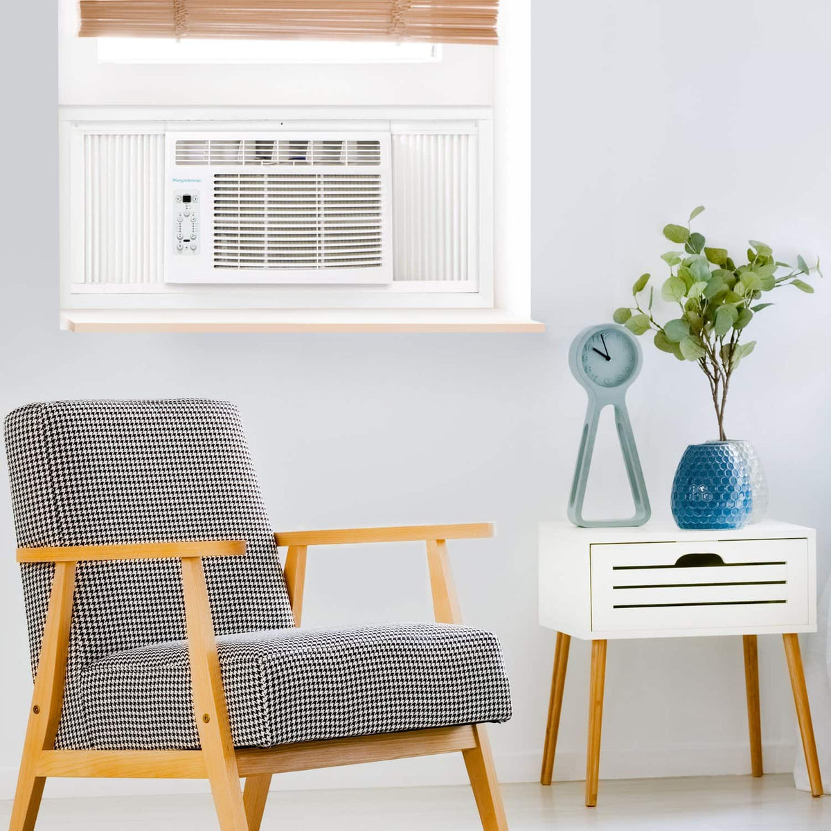 Keystone - 6,000 BTU 250 Sq. Ft Window Air Conditioner - White