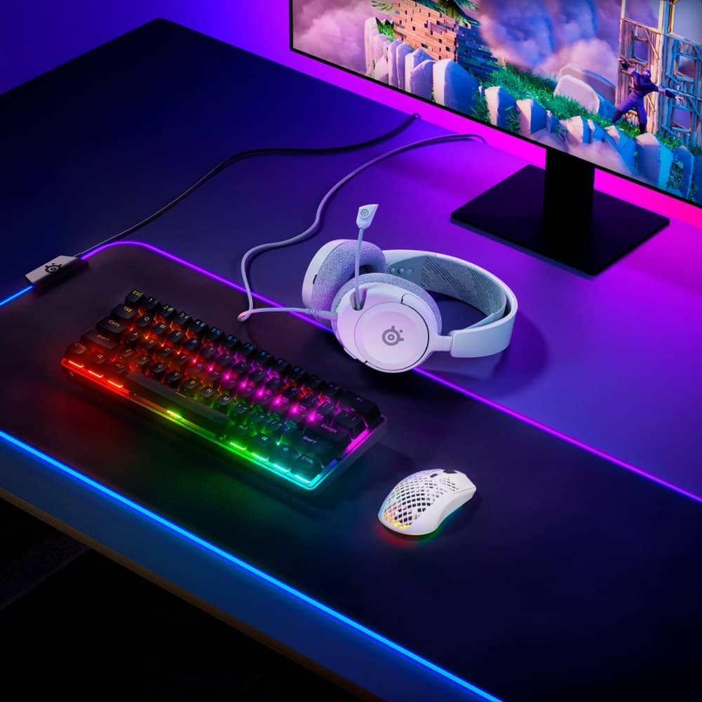 SteelSeries - Arctis Nova 1 Wired Over-the-Ear Gaming Headset for PC, PS5, PS4, XBOX Series X/S and Switch - White