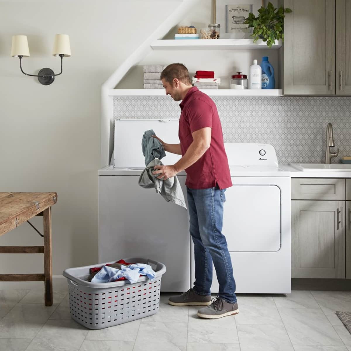 Amana - 3.8 Cu. Ft. High Efficiency Top Load Washer with with High-Efficiency Agitator - White