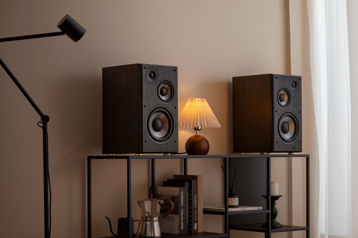 Edifier - R2750DBMKII Audiophile Active Bookshelf Bluetooth 6.0 and Optical Input - 2.0 Speaker (Pair) - Brown