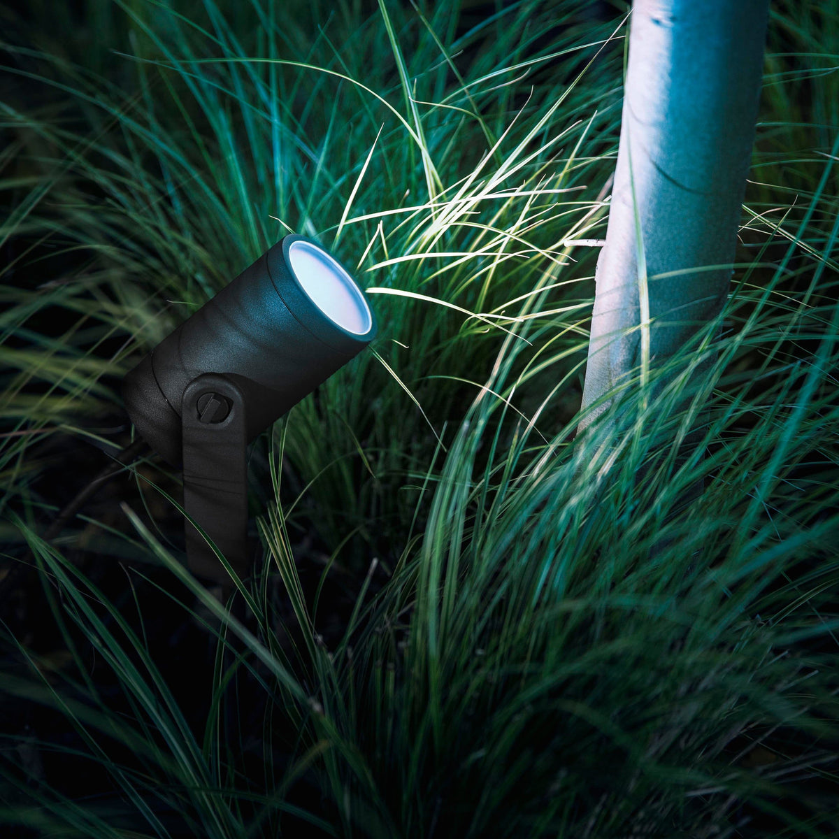 Philips - Hue Lily Outdoor Spotlight Basekit (3-pack) - White and Color Ambiance