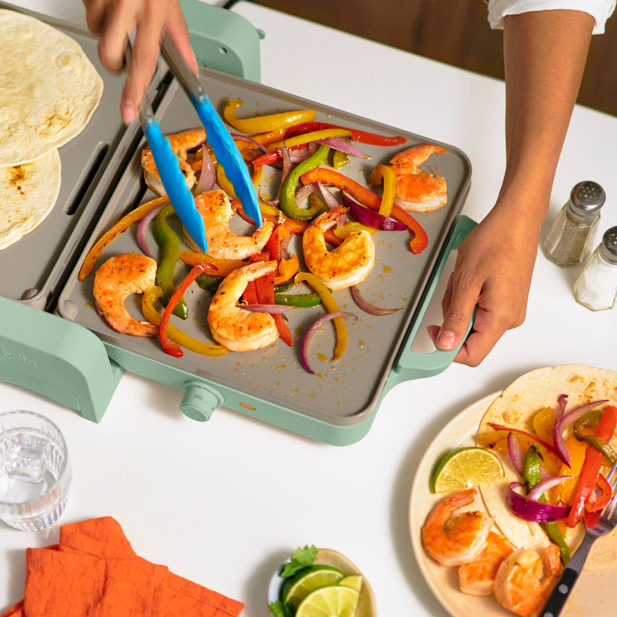 Bella - Fits-anywhere Kitchenware: 10" x 20" Fold & Store Dual Temp Electric Griddle - Seaglass