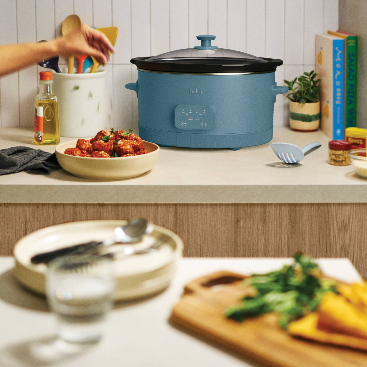 Bella - 6-qt. Programmable Slow Cooker - Surf