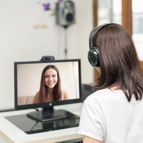 Logitech - C270 720 Webcam with Noise-Reducing Mics - Black