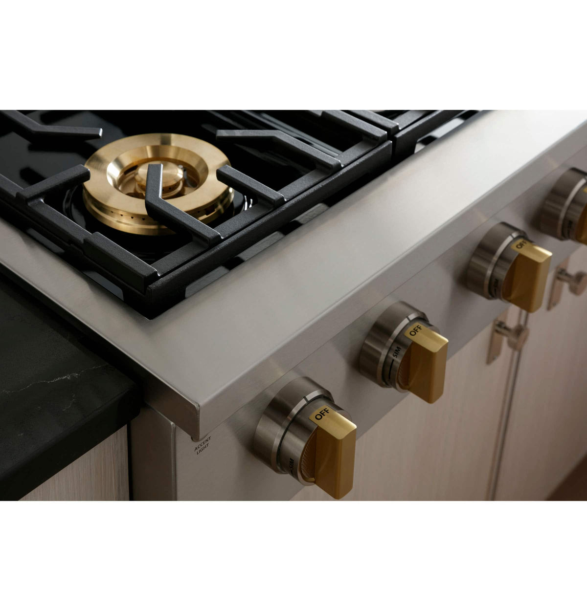 Monogram - 36" Built-In Gas Cooktop with 6 Burners and Professional Versatile Burner Configuration - Stainless Steel