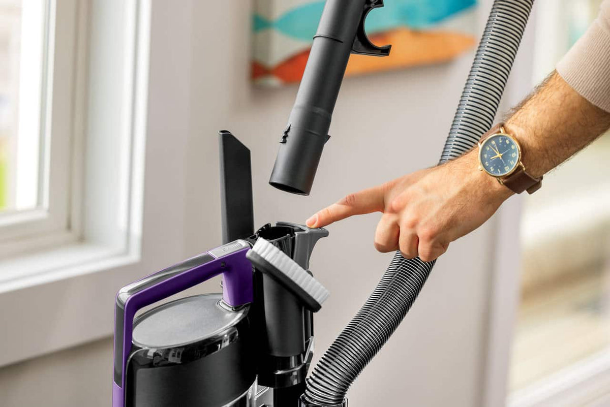 BISSELL - CleanView Compact Turbo Upright Vacuum - Black / Grapevine Purple