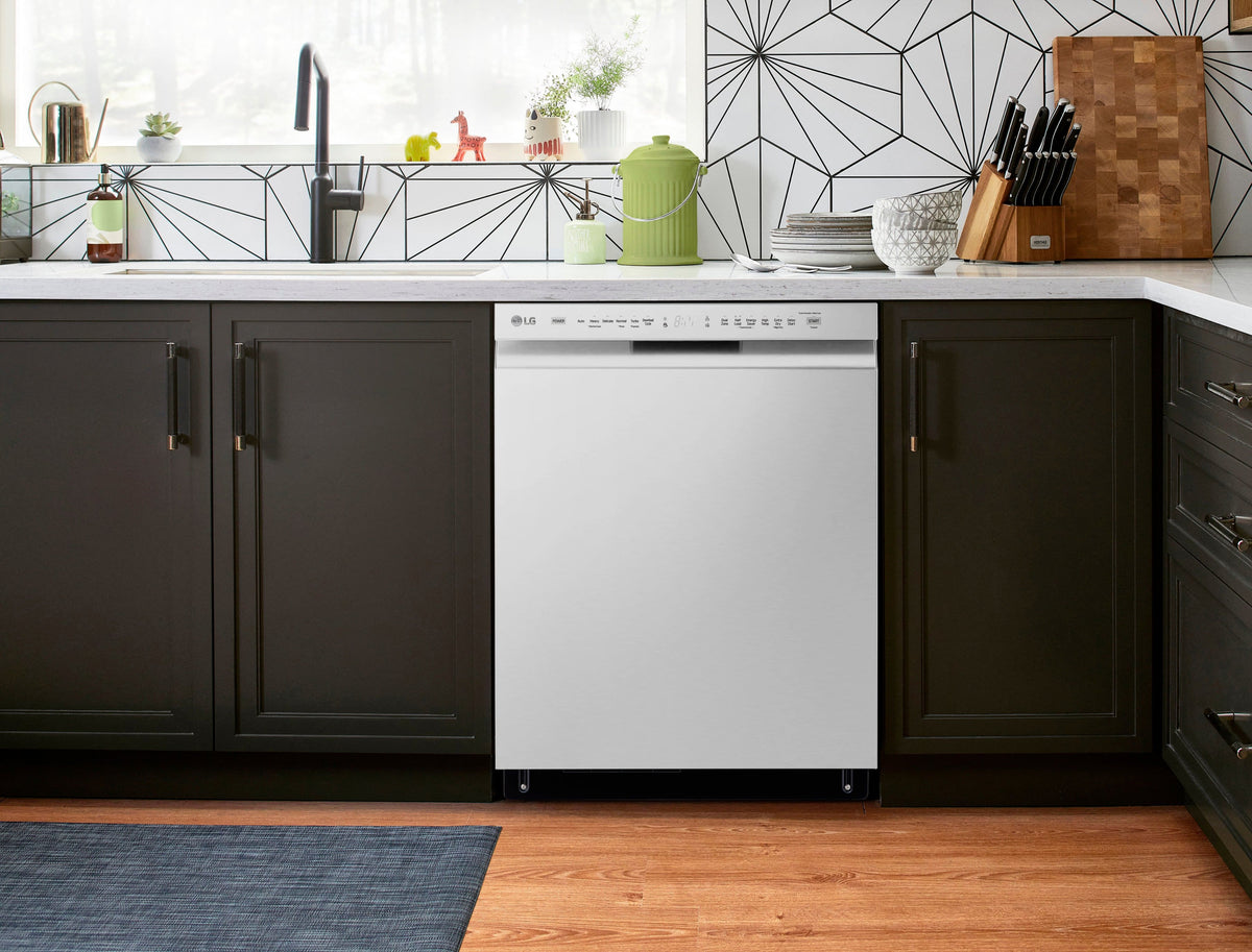 LG - 24-in Front Control Built-In Stainless Steel Tub Dishwasher with 3rd Rack, QuadWash, and 48dBA - White