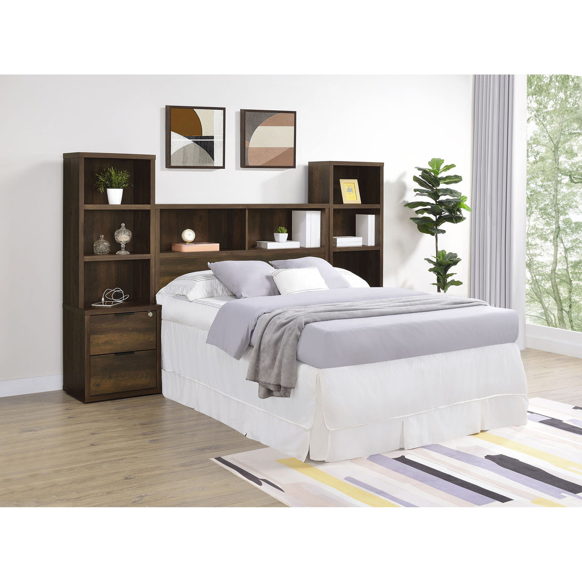 Geary - Set de dormitorio de 3 piezas con cabecero con estantería