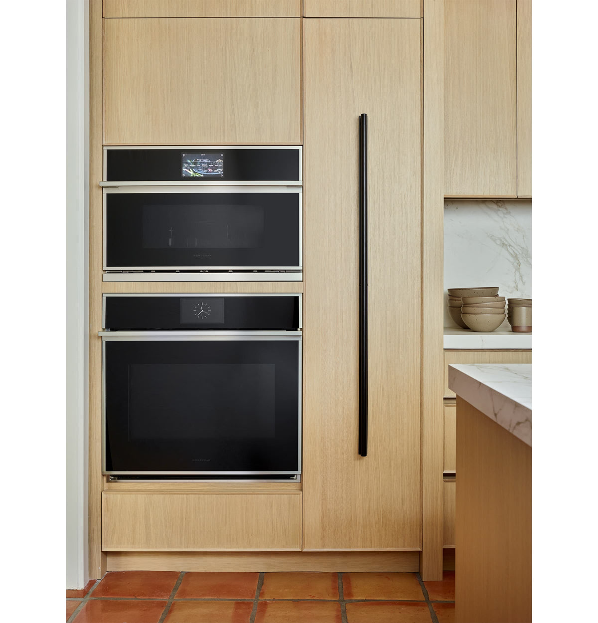 Monogram - 1.7 Cu. Ft. Convection Built-In Microwave with Sensor Cooking and Five in One 120V Advantium Technology - Stainless Steel