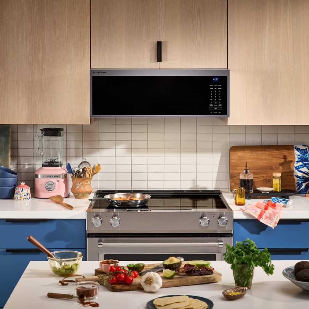 KitchenAid - 1.1 Cu. Ft. Low Profile Over-the-Range Smart Microwave with Sensor Cooking and Dual Fan Ventilation - Stainless Steel Fingerprint Resistant
