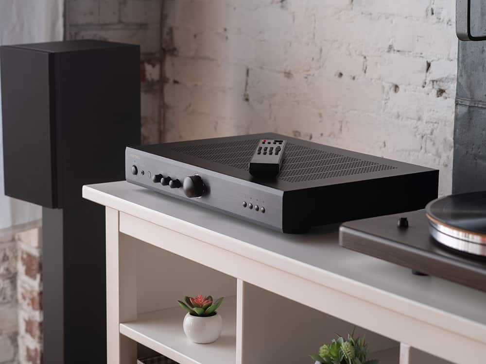 Rotel - A8 30W 2-Ch Integrated Amplifier - Black