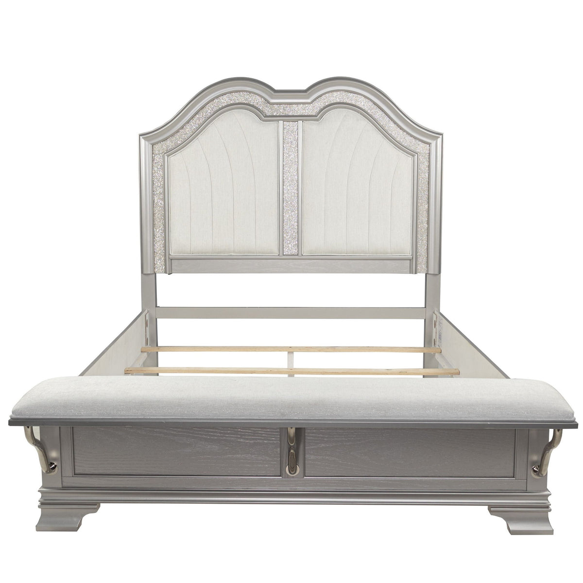 Cama elegante con banco integrado en el piecero y USB