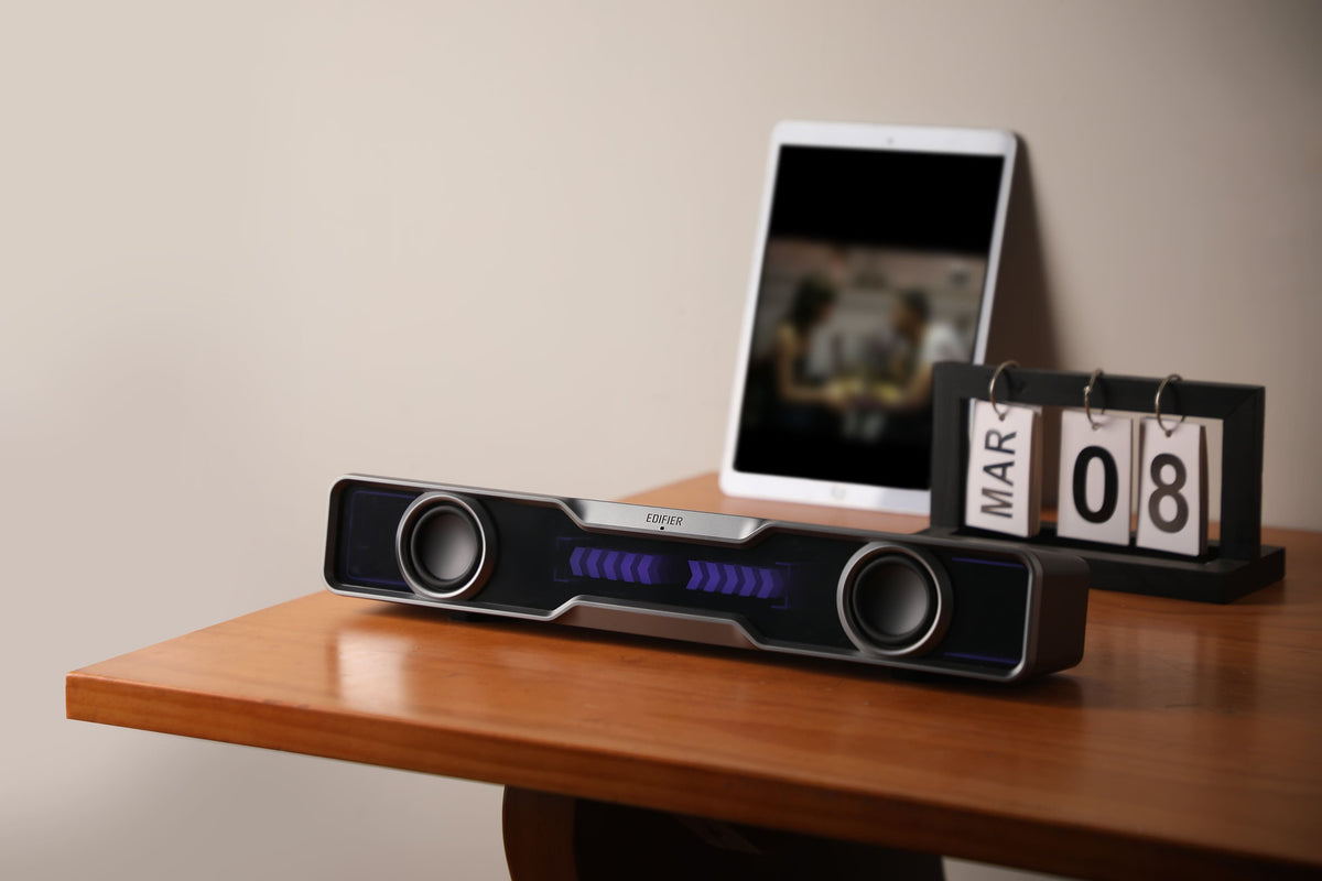 Edifier - QS30 2.0 Bluetooth Gaming Soundbar with Halo Lighting (1-Piece) - Black