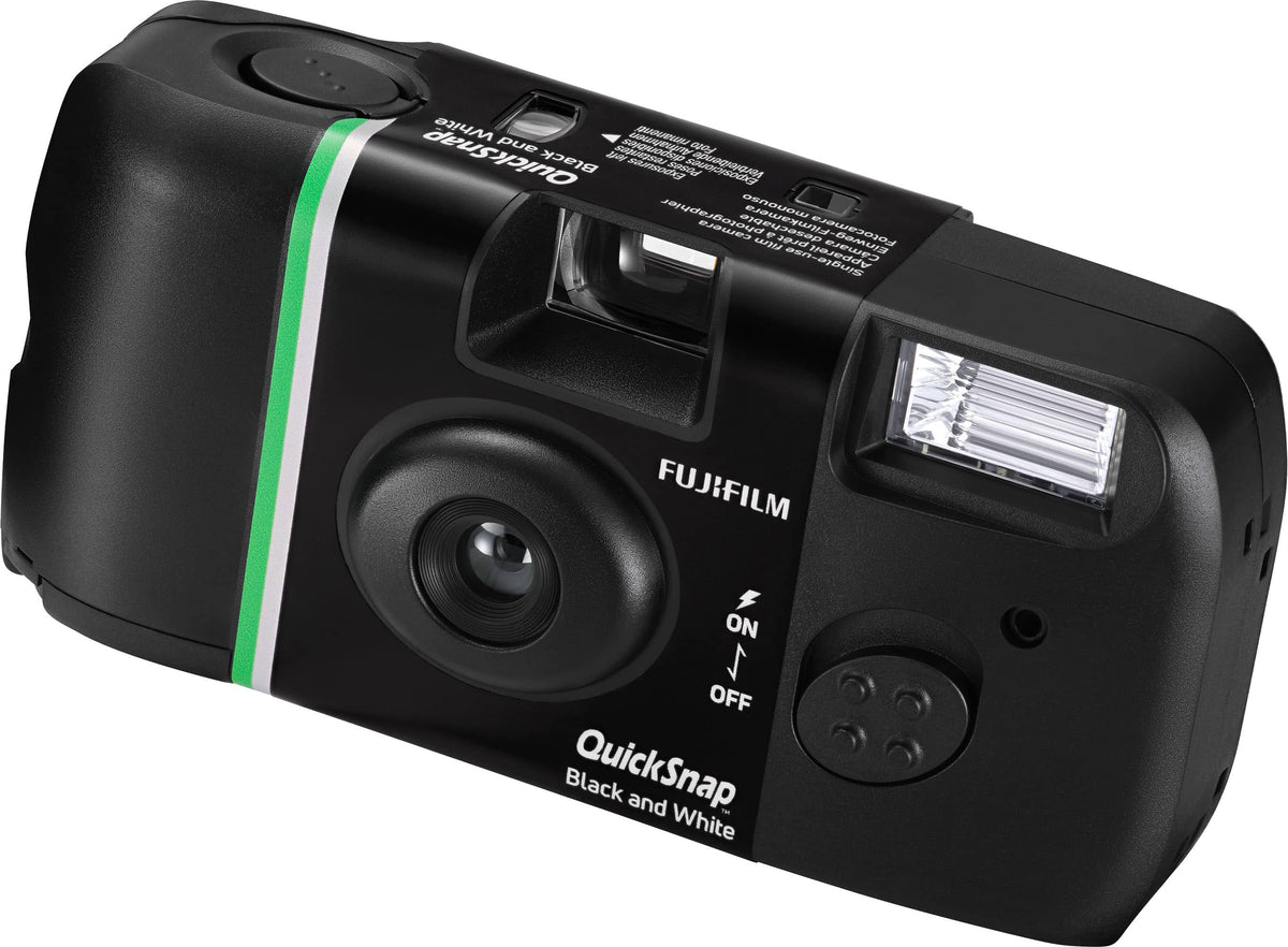 Fujifilm - QuickSnap and White Single-Use Camera - Black