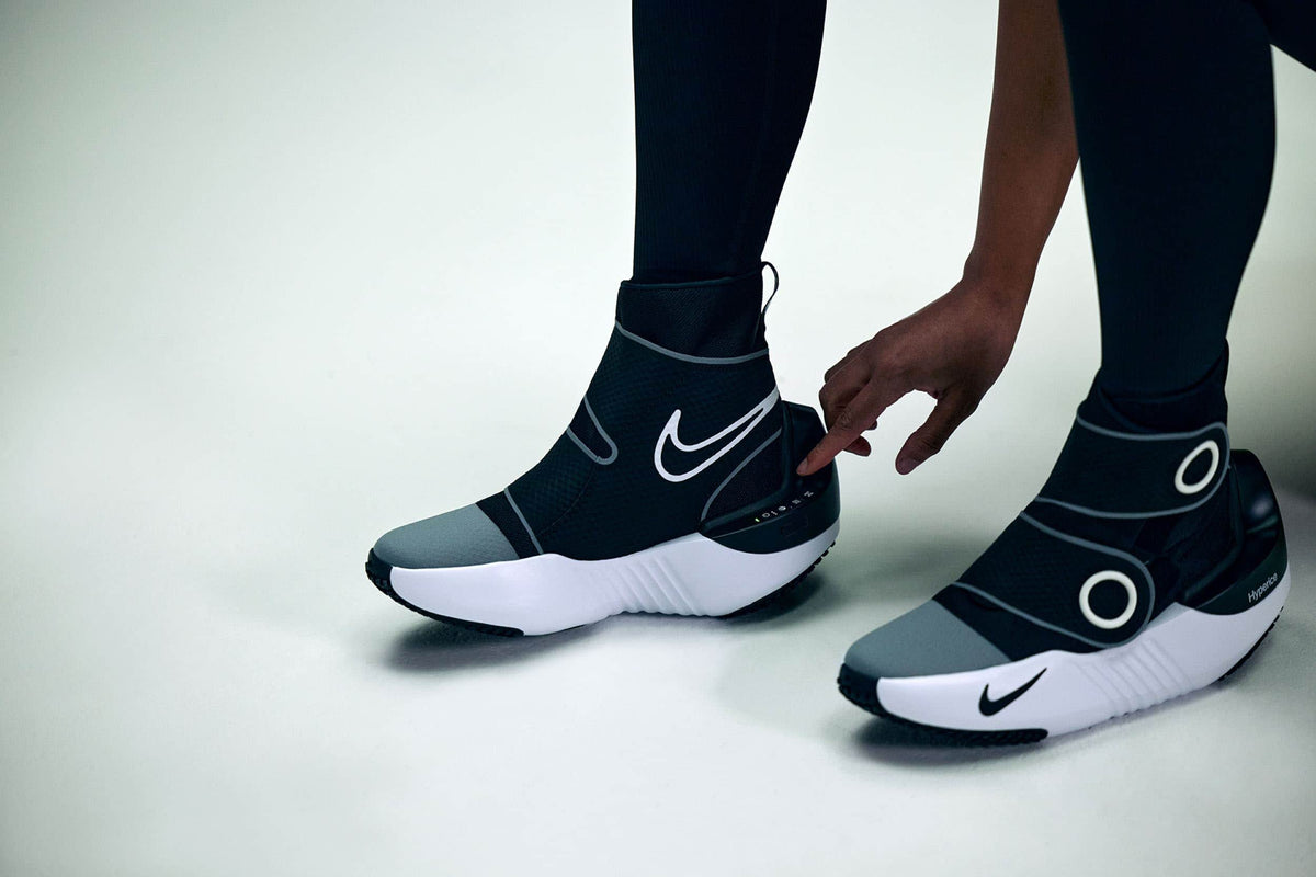 Hyperice - Hyperboot by Nike x Hyperice- Medium - Black