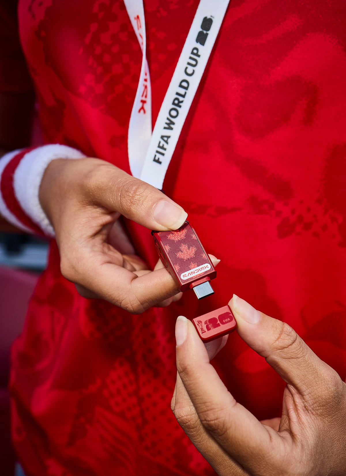 SANDISK - 128GB USB-C FLASH DRIVE: FIFA WORLD CUP 2026 EDITION - Red/Canada
