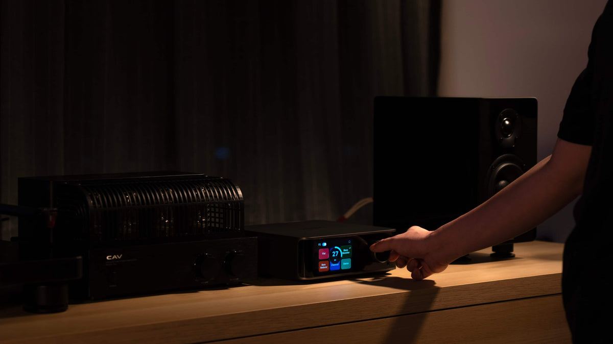 WiiM - Ultra Digital Music Hub - Space Gray