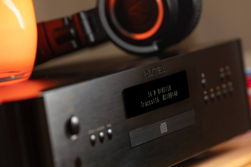 Rotel - RCD-1572MKII CD Player - Silver