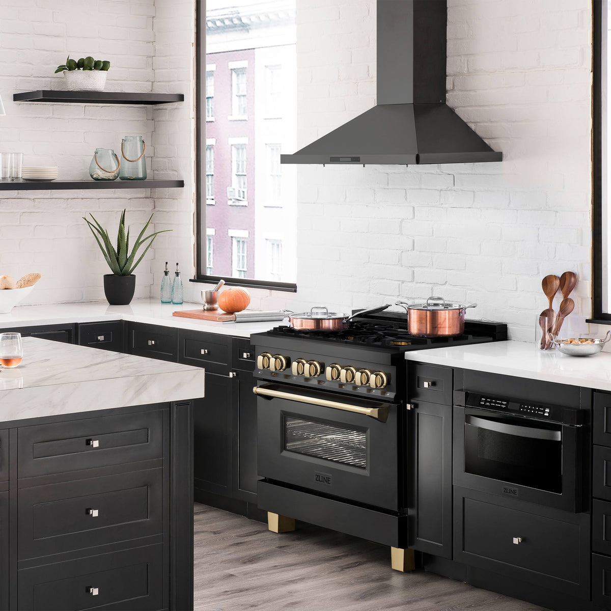 ZLINE - 36 in. Wide 6 Burner Autograph Edition 4.6 cu. ft. Freestanding Legacy Dual Fuel Range with Gold Accents - Black