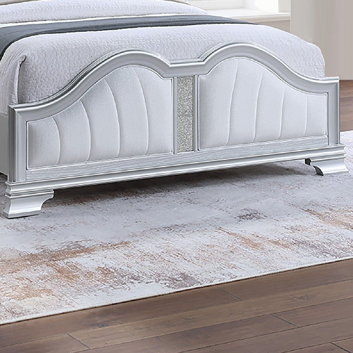 Cama de diseño único con puerto USB integrado