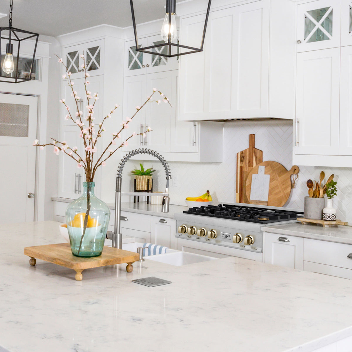 ZLINE - Autograph 30 in. Legacy Gas Rangetop with 4 Burners in Satin Steel with Gold Accents - Satin Stainless Steel