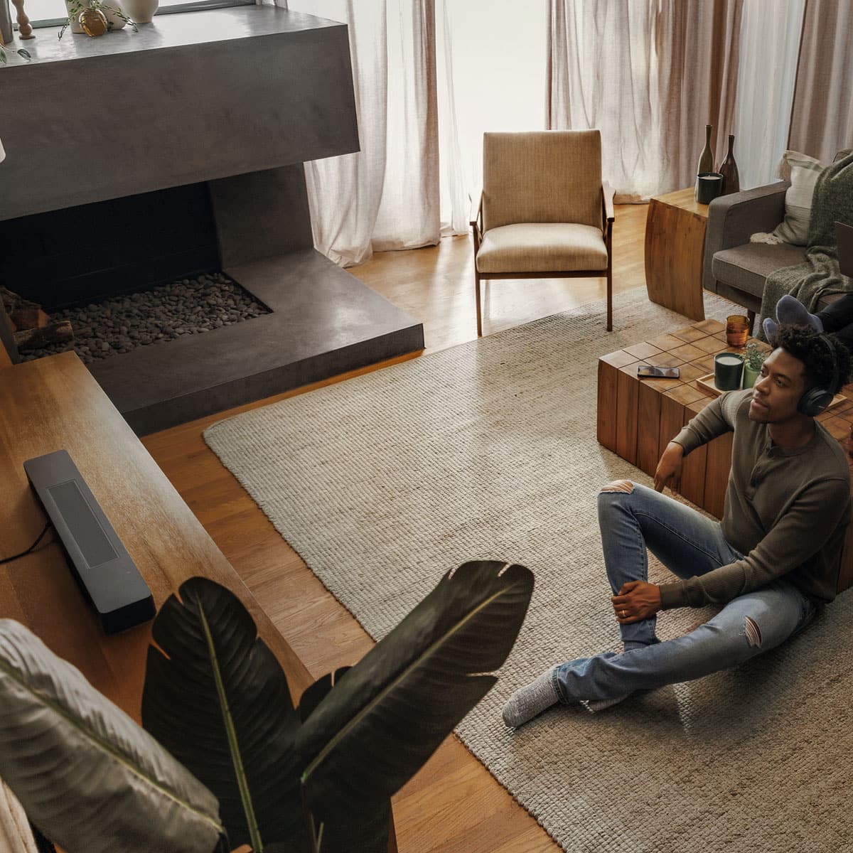 Bose - Smart Soundbar with Dolby Atmos and Voice Control - Black