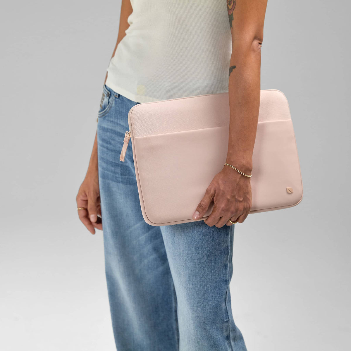 Incase - A.R.C. Sleeve for 14" Laptop - Peach