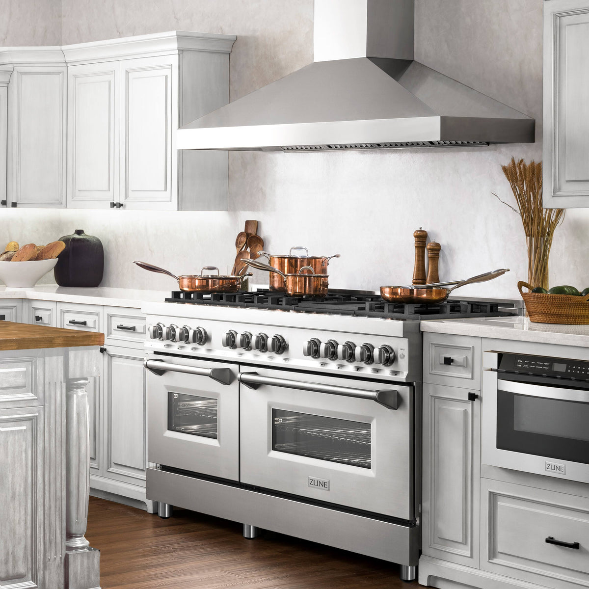 ZLINE - 60 inches - Externally Vented - Wall Range Hood - Stainless Steel