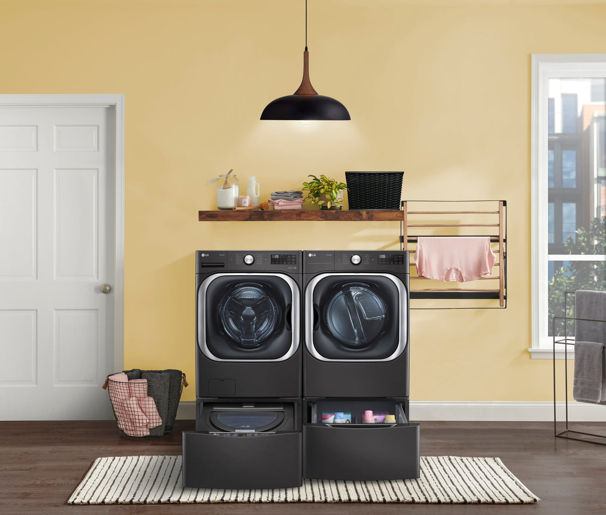 29-in Wide Laundry Pedestal with Storage Drawer for select LG Stackable Washers and Dryers - Black Steel