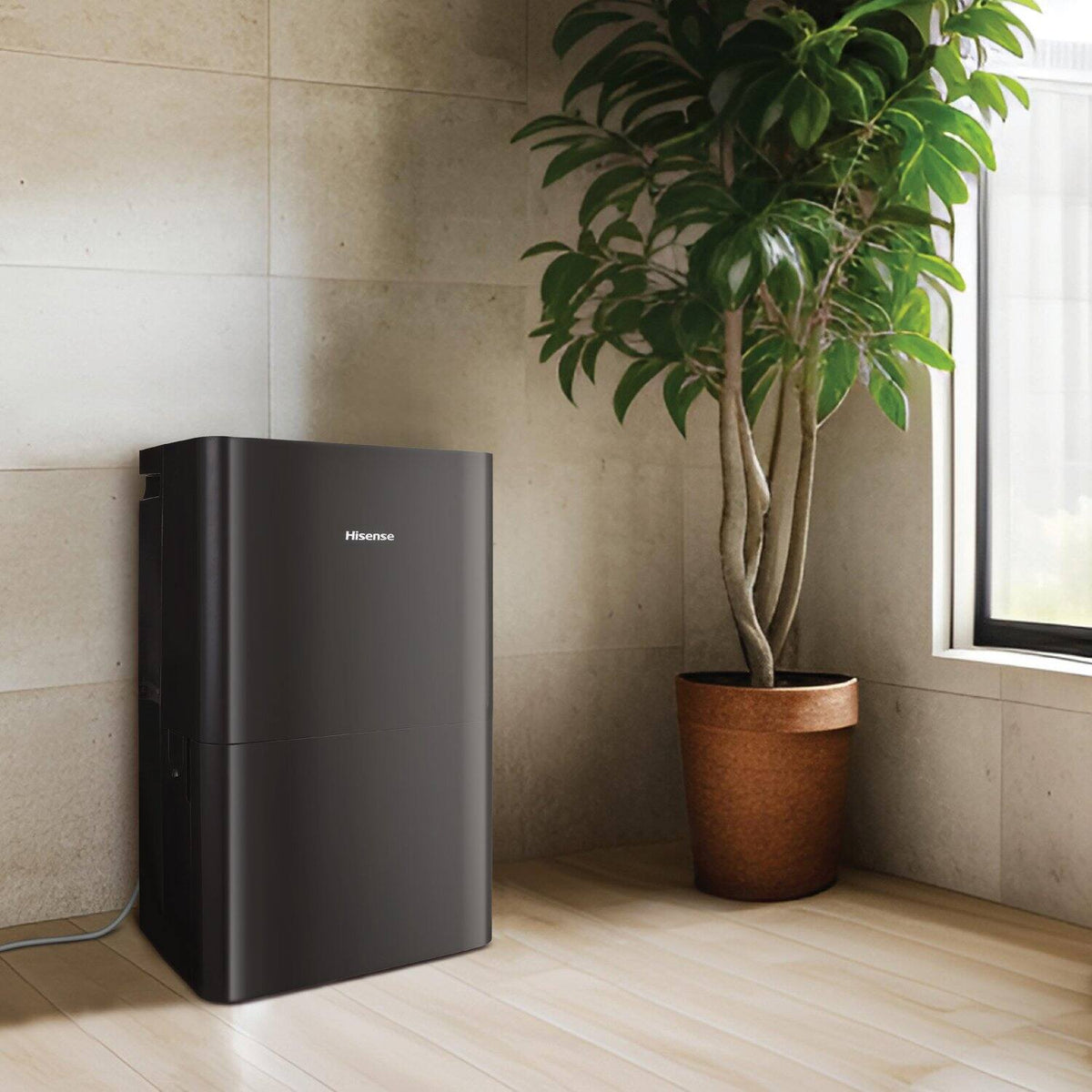 Hisense - 50-Pint Dehumidifier with 12 quarts Bucket Capacity and Pump - Black