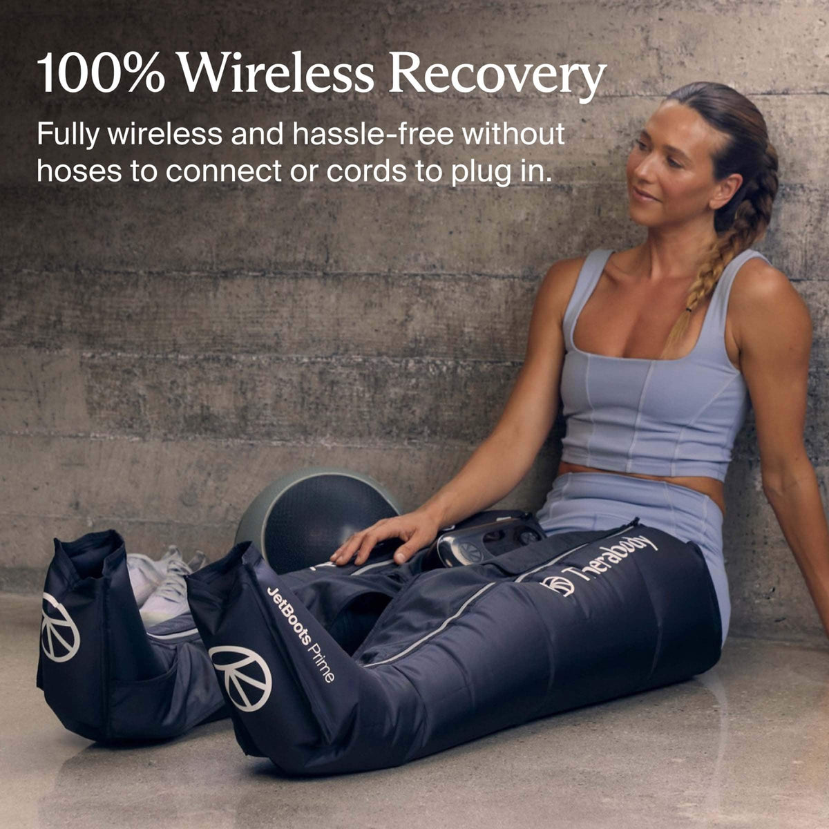 Therabody - JetBoots Prime - Ultra-Portable Wireless Compression Boots For Easy Leg Recovery - Short - Black