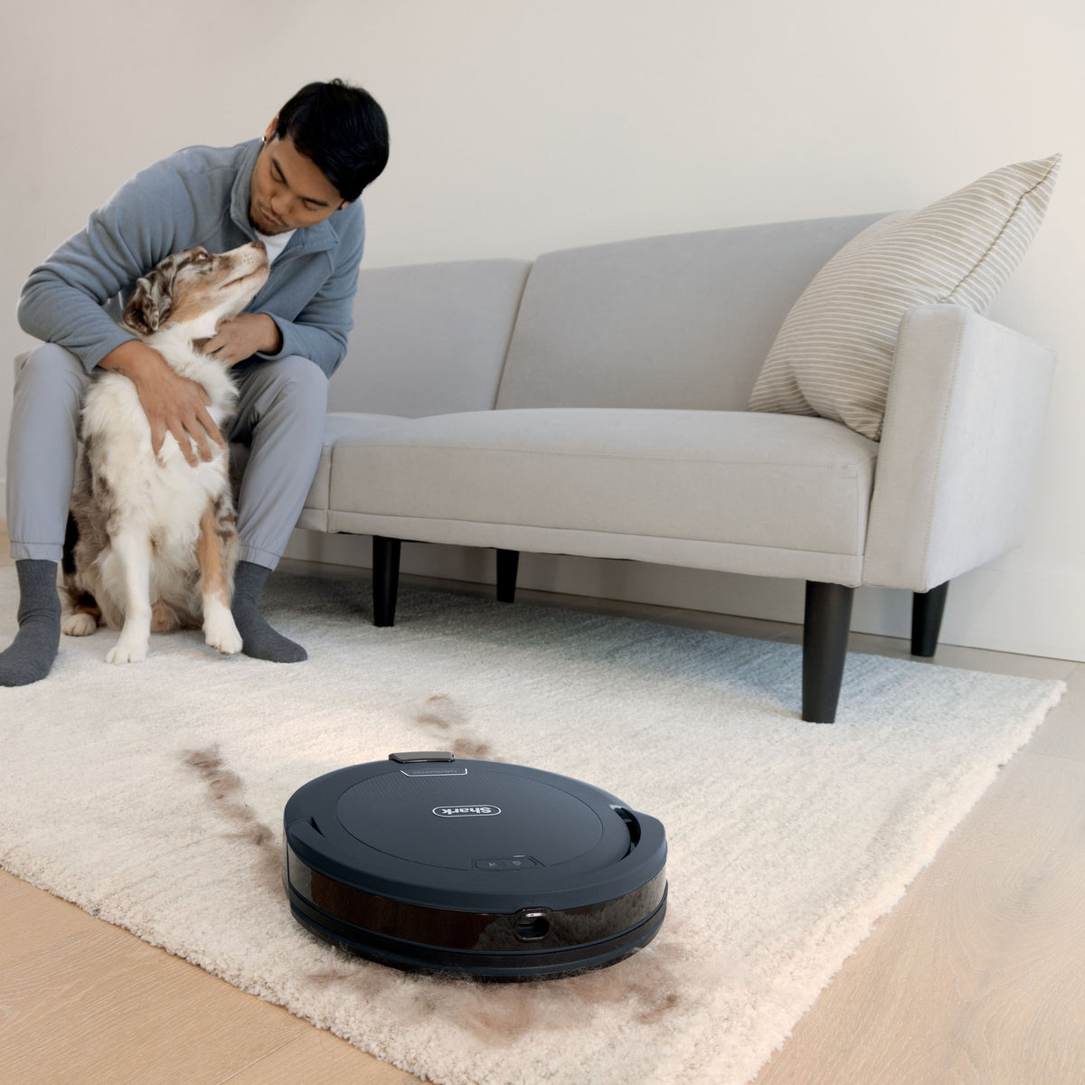 Shark - Navigator Robot Vacuum + Self-Empty Base - Gray