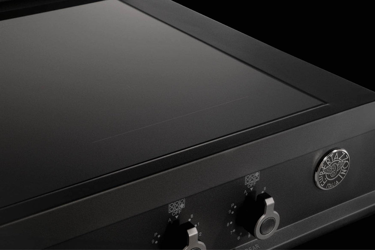 Bertazzoni - 36" Professional Series Induction Rangetop - Carbonio
