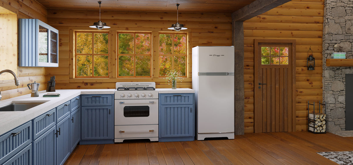 Unique Appliances - 30 in. Wide 4 burner Classic Retro 3.9 Cu. Ft.  Propane Range w/ Battery Ignition - Marshmallow White