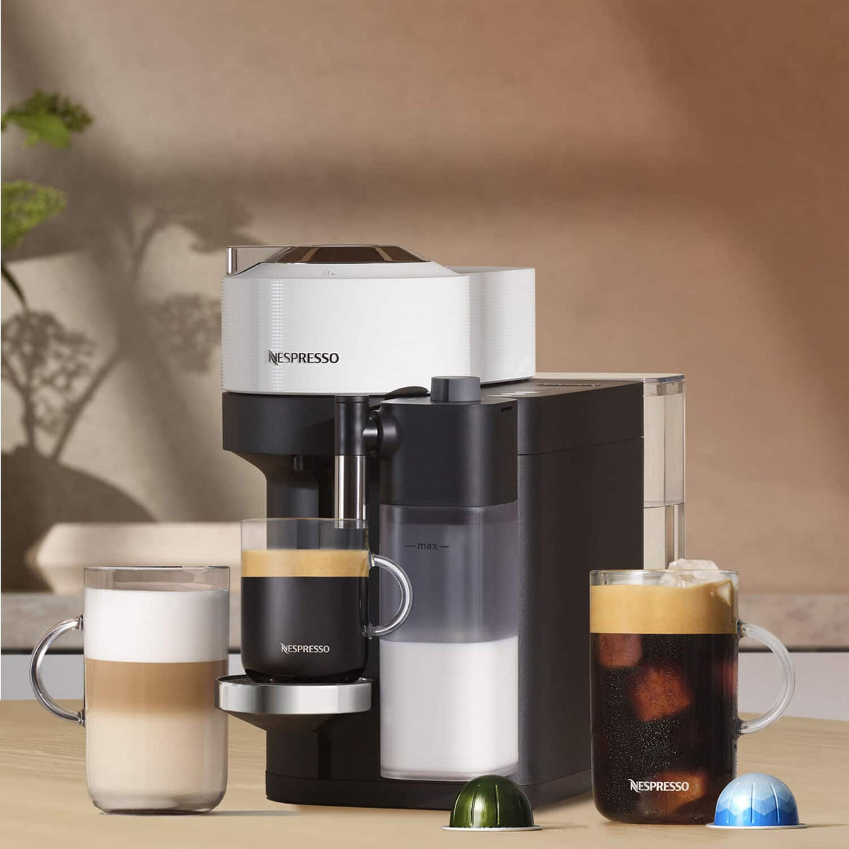 Nespresso - Vertuo Lattissima by De'Longhi - White