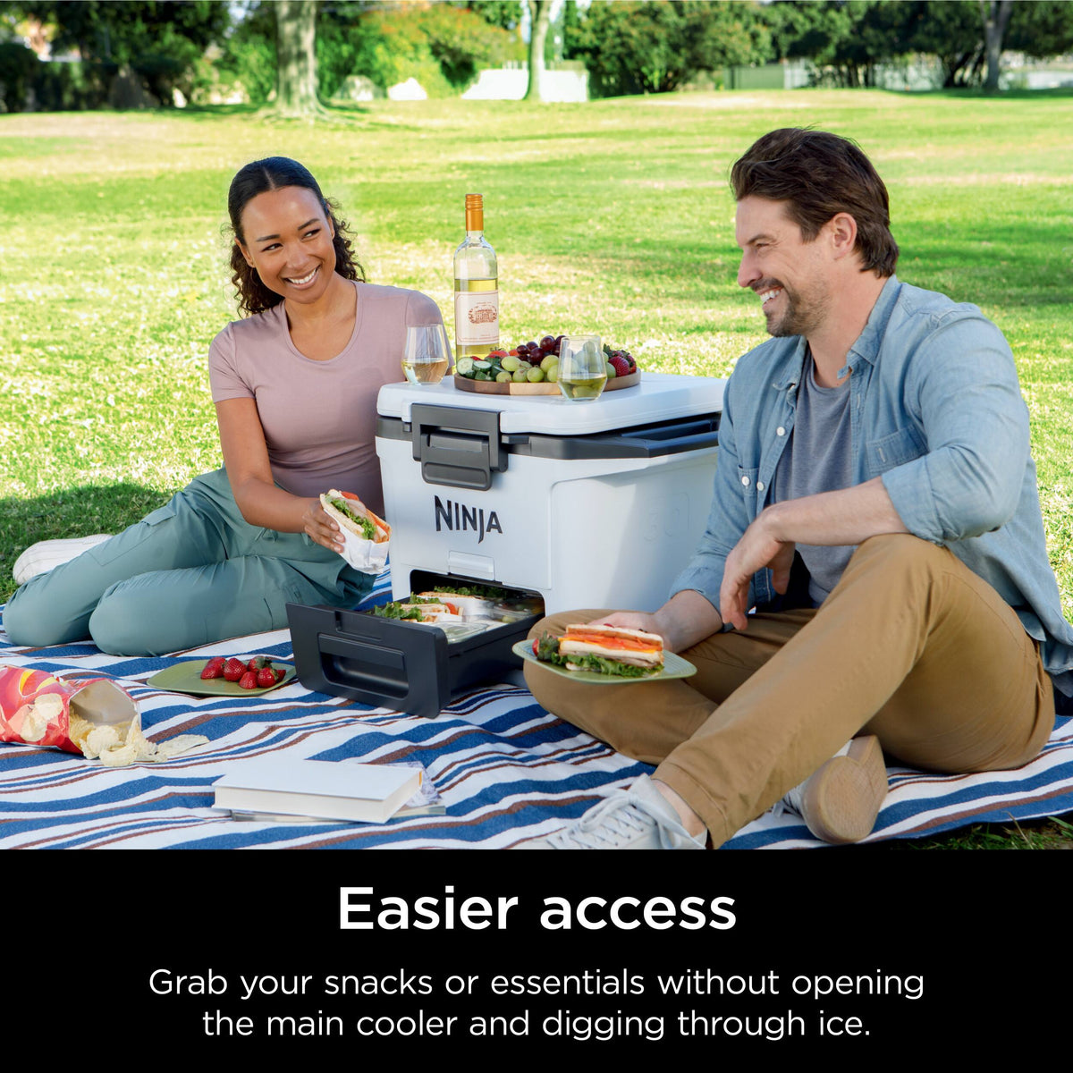 Ninja - FrostVault 30qt Hard Cooler with Dry Zone - Cloud White