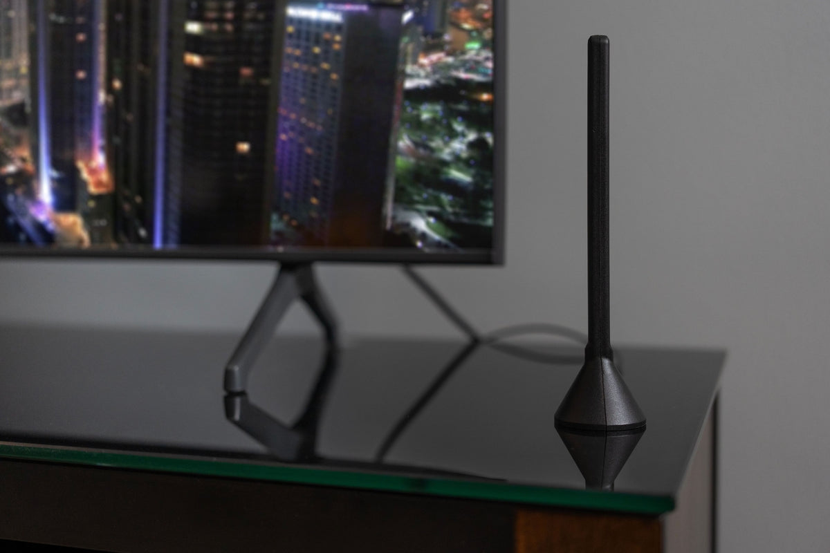 Philips - Smart TV Indoor Antenna with Strong Magnetic Base, 360° Long Range Reception for Local Channels, 4K/8K Ultra HD-ready - Black