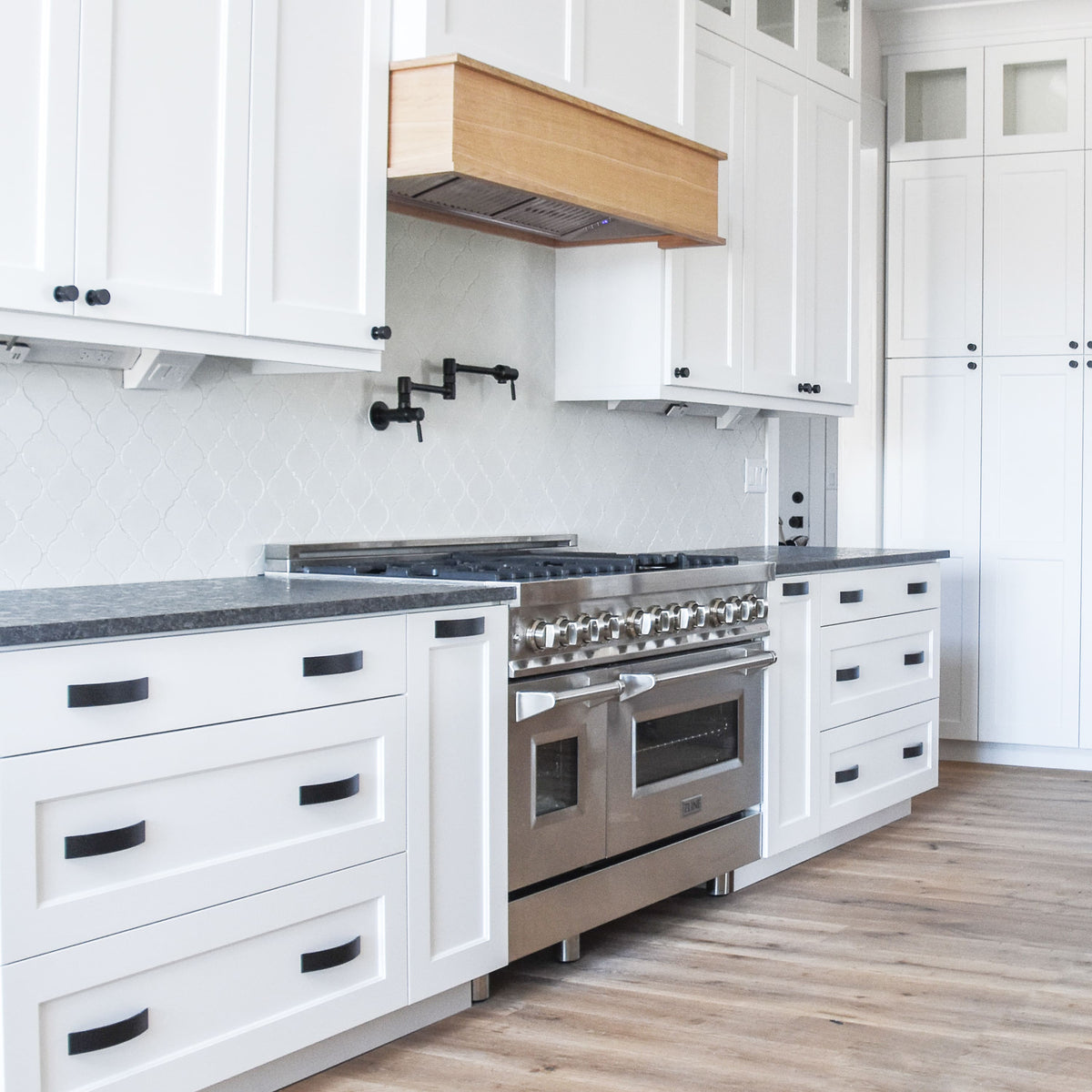 ZLINE - 46 inches - Externally Vented - Range Hood Insert - Stainless Steel
