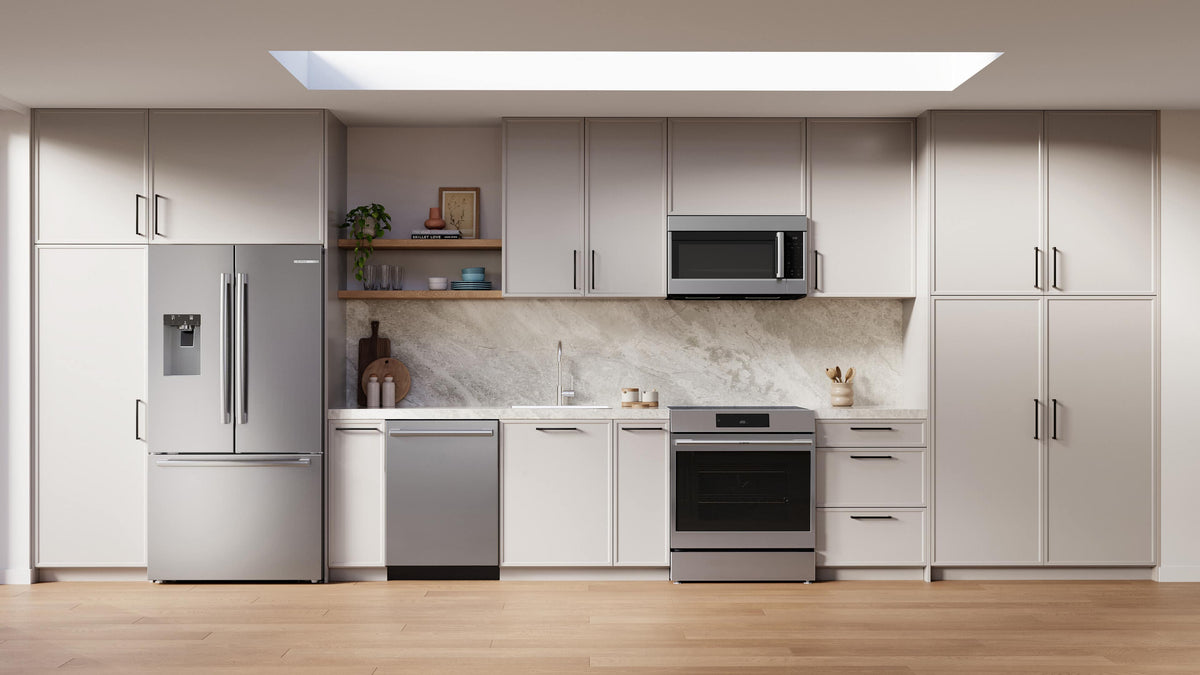 Bosch - 500 Series 30 in. Wide 5.8 Cu. Ft. Slide-In Electric Induction Range with Convection, Steam cleaning and 4 Elements - Stainless Steel