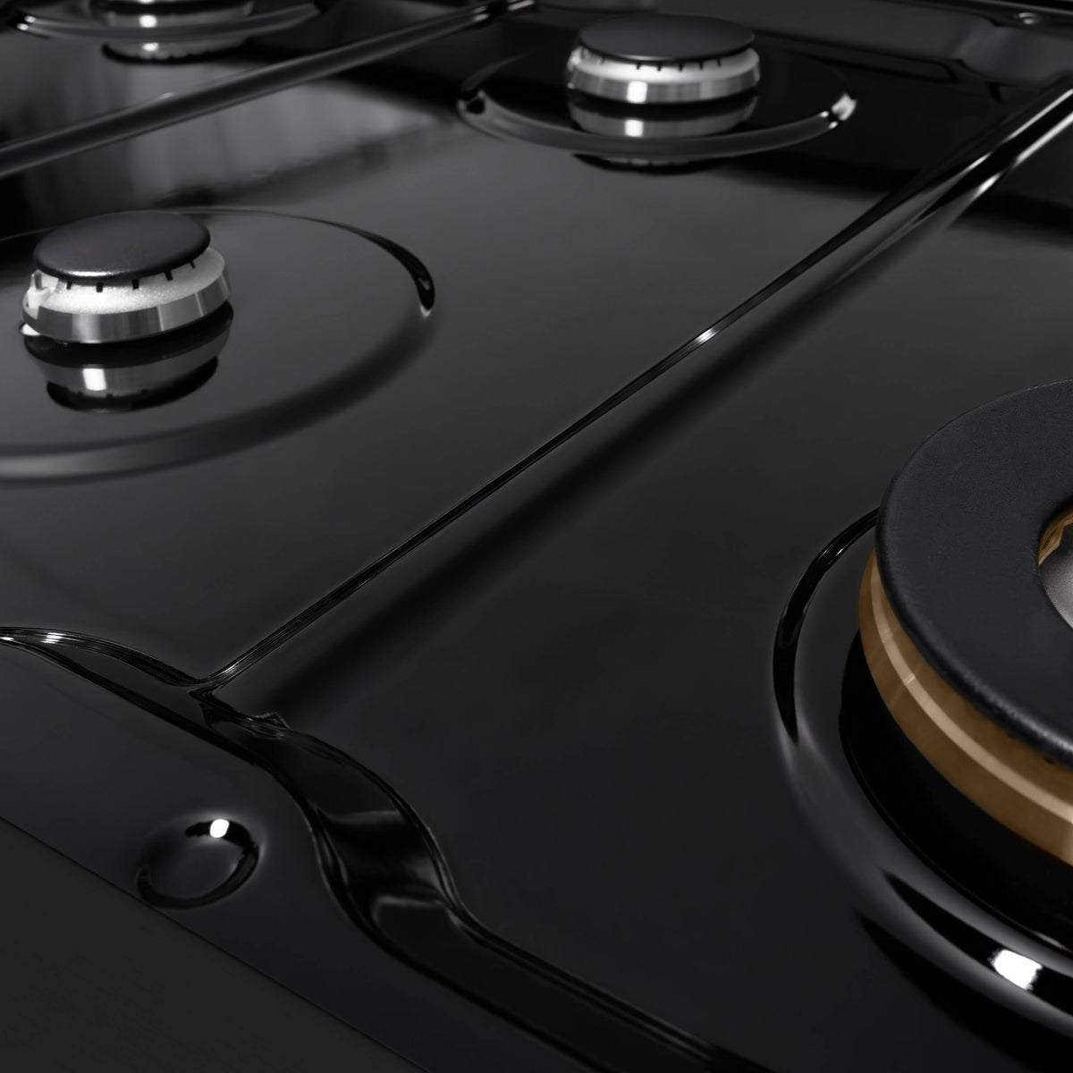ZLINE - 48 in. Wide 8 Burner Paramount Gas Rangetop (SRTB-48) - Black Stainless Steel