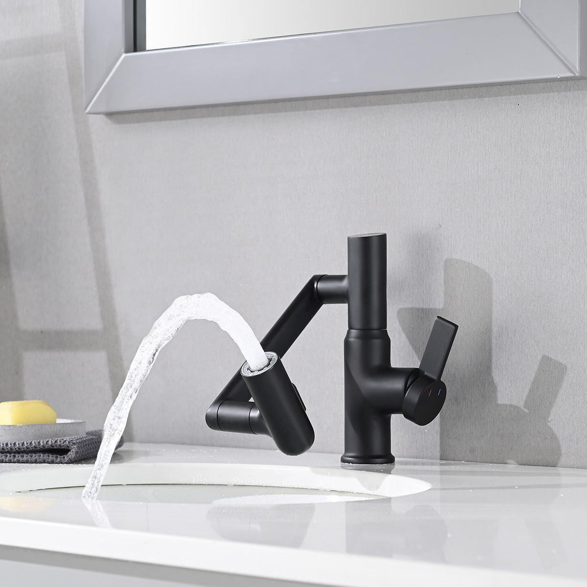 Bathroom Sink Faucet With Spray Function And Temperature Display, Anti Skid Switch, 360 Degree Rotary