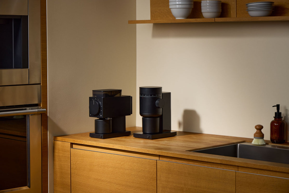 Fellow - Opus 2 Conical Burr Grinder for Coffee & Espresso with Stepless control & Automatic Stop - Matte Black