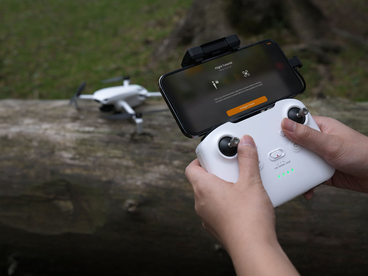 SKYROVER - S1 Fly More Combo 8K Drone with Remote Controller - White