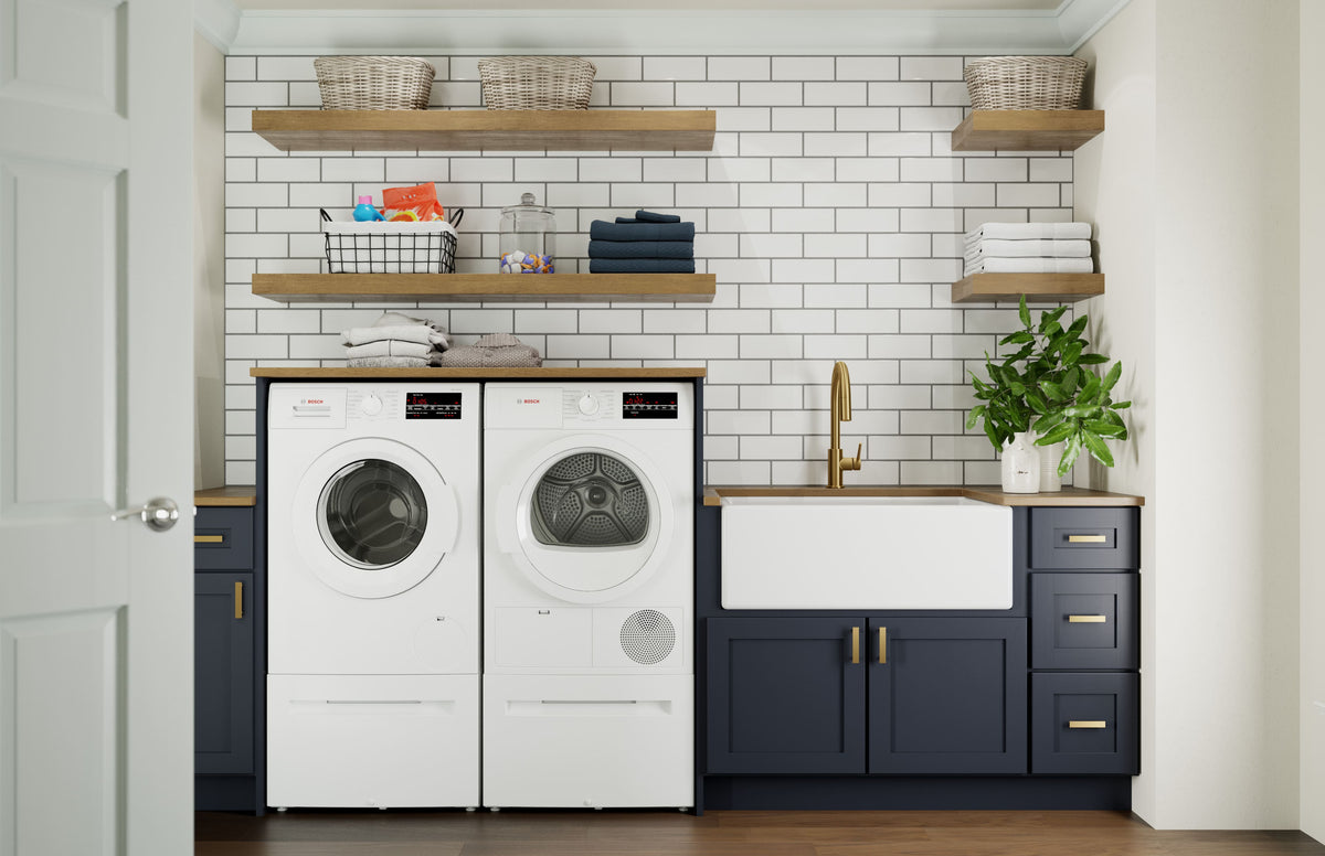 Bosch - 300 Series 4 Cu. Ft. Stackable Smart Electric Dryer with Wrinkle Block - White