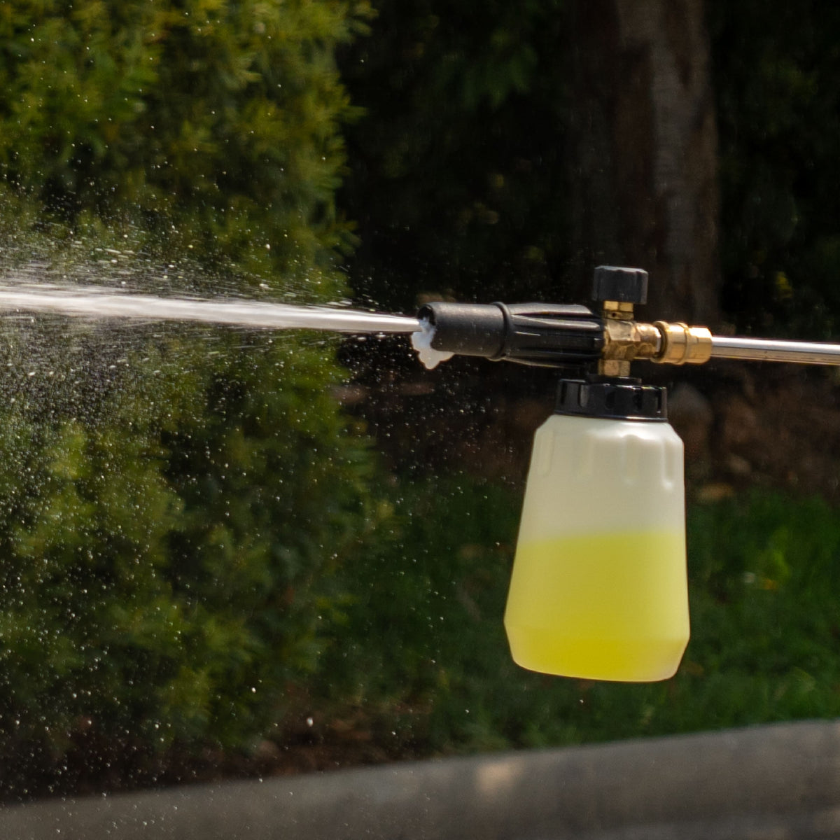 Greenworks - Pressure Washer Foam Cannon Attachment - Gray