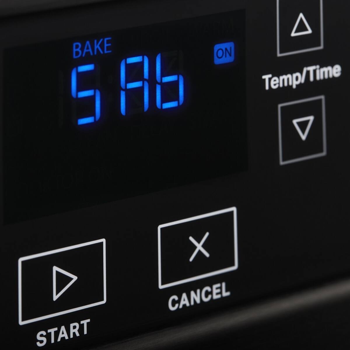 Whirlpool - 30 in. Wide 4 burners 5.1 cu. ft. Freestanding Gas Range with Broiler Drawer - Black