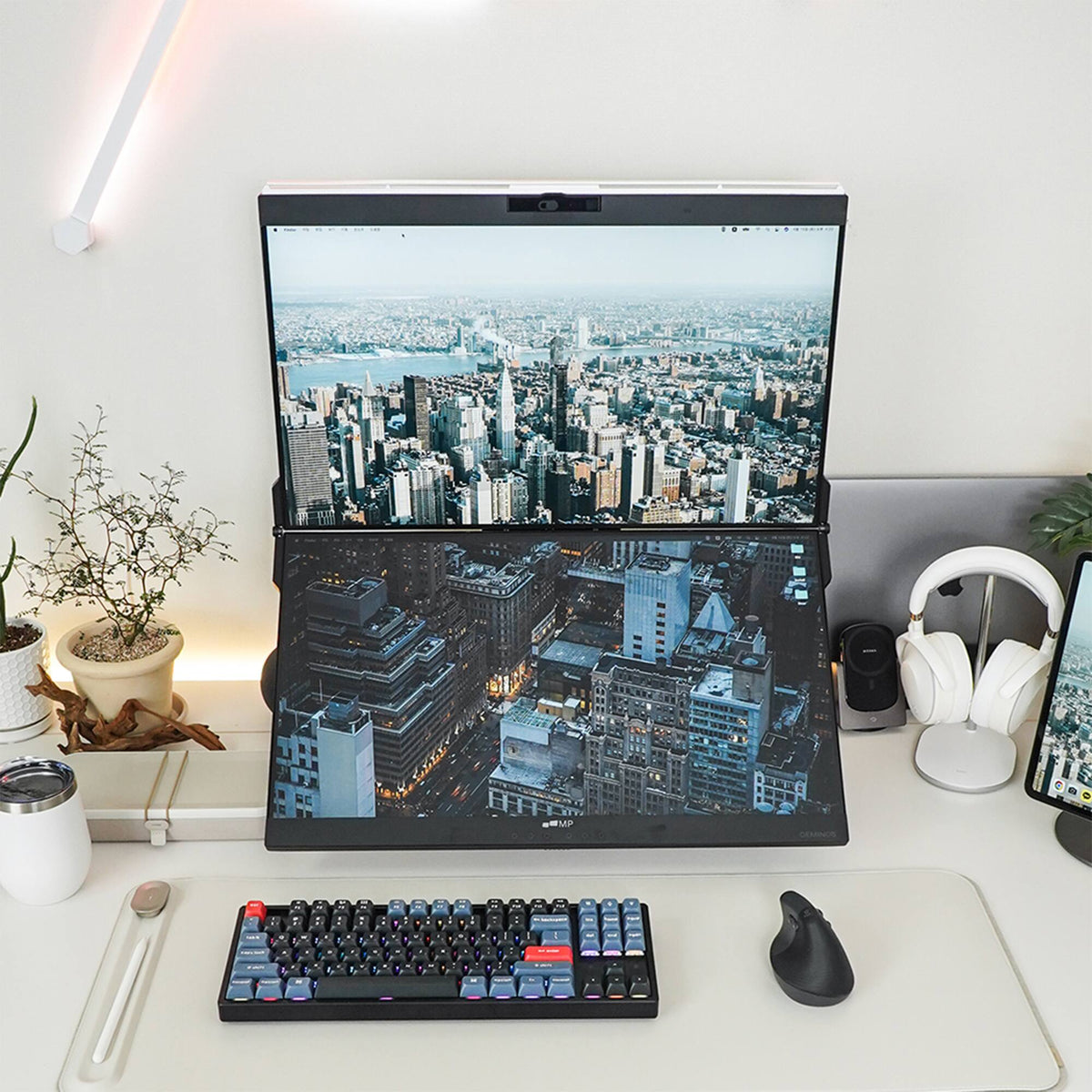 Mobile Pixels - Geminos X 1440p 24-In. Dual-Screen Desktop Monitor - Black