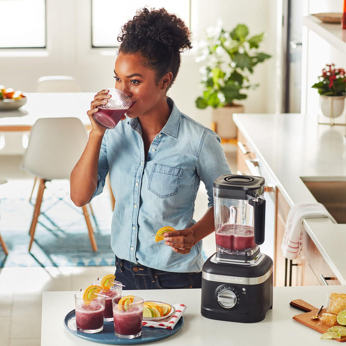 KitchenAid - K400 1200W 56 oz. Variable 5-Speed BPA-Free Blender with Tamper, Matte Black - Black Matte