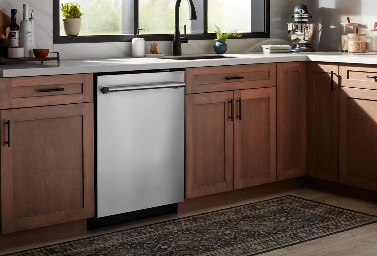Maytag - 24 inch Top Control Built-In Dishwasher with PowerBlast Cycle and PowerDry - Stainless Steel
