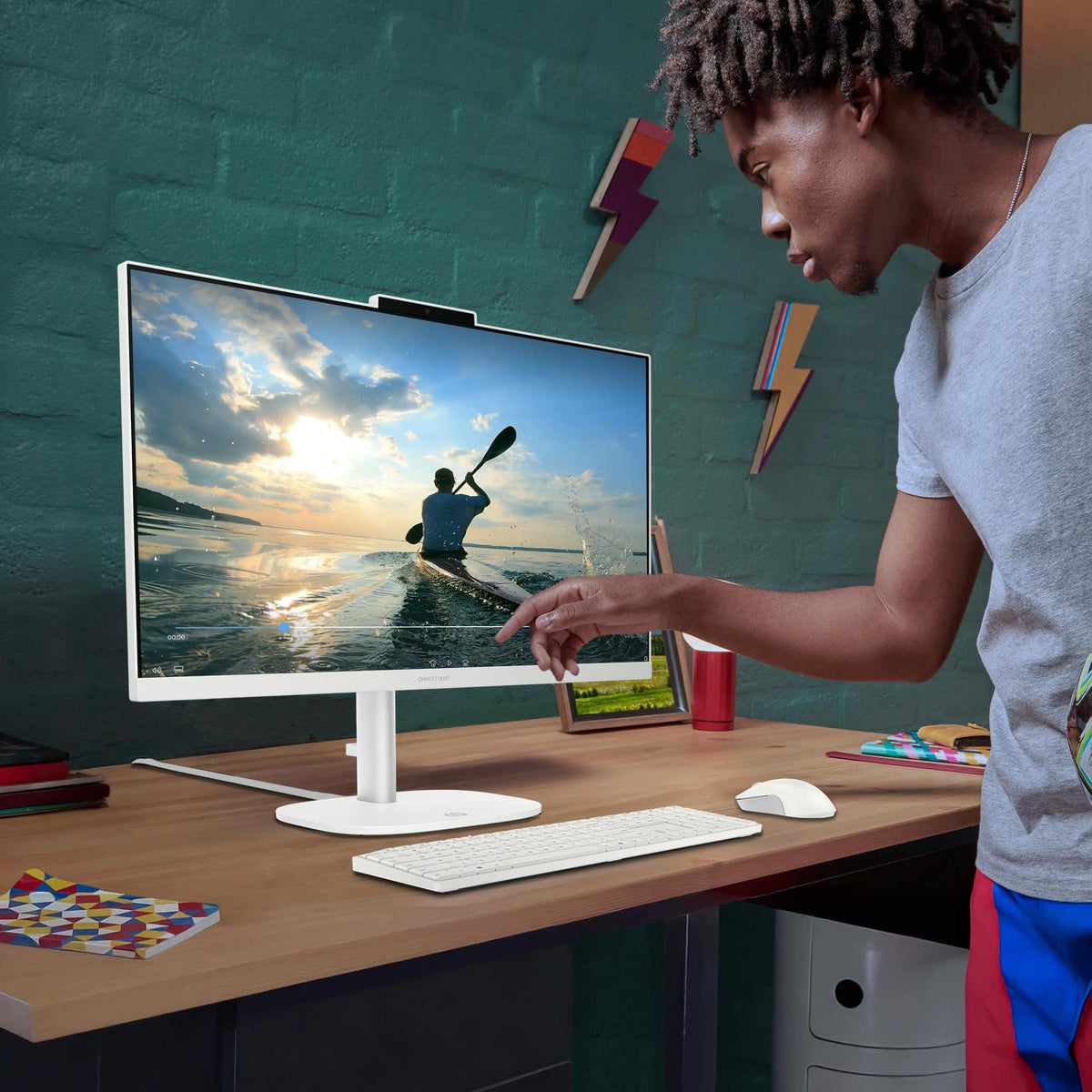 HP - OmniStudio 23.8" WLED Touchscreen All-in-One with Adjustable Height - Intel Core 3 304 (2026) - 8GB Memory - 512GB SSD - Cotton White